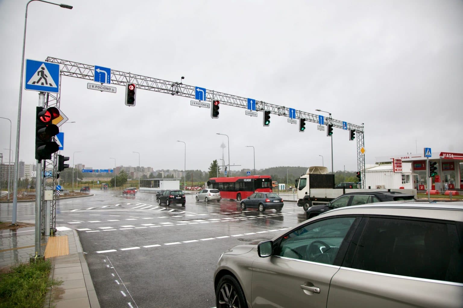 Sostinės Pilaitės rajone – nauja sankryža ir saugesnis eismo organizavimas