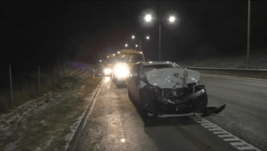 Kelyje ties Elektrenais kraupi avarija girtas „BMW vairuotojas sukele avarija pranesta apie prispaustus zmones
