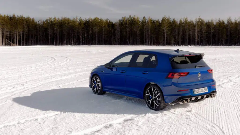 awd vw golf r