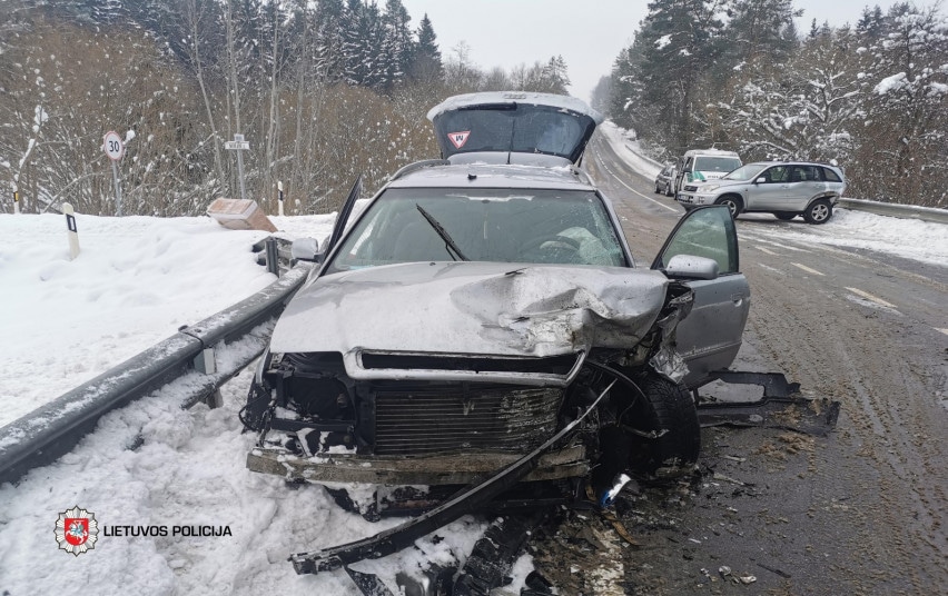 ziema kelias automobiliai avarija eismo ivykis
