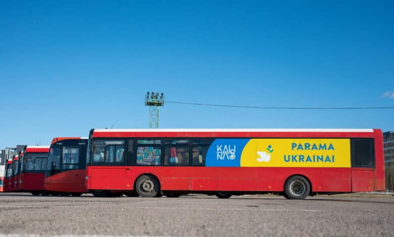 keturi autobusai paaukoti ukrainai