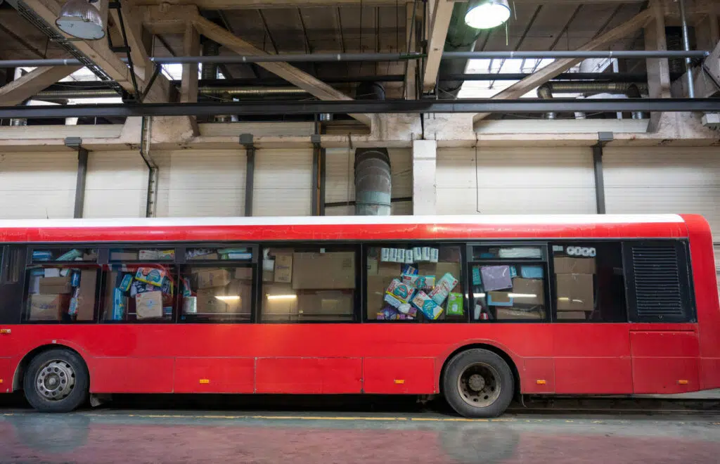 autobusas su humanitarine pagalba ukrainai