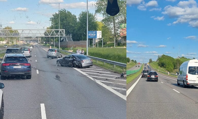 Kelyje-A1-Kaunas---Vilnius-dėl-dviejų-automobilių-avarijos-susidarė-didžiulė-spūstis