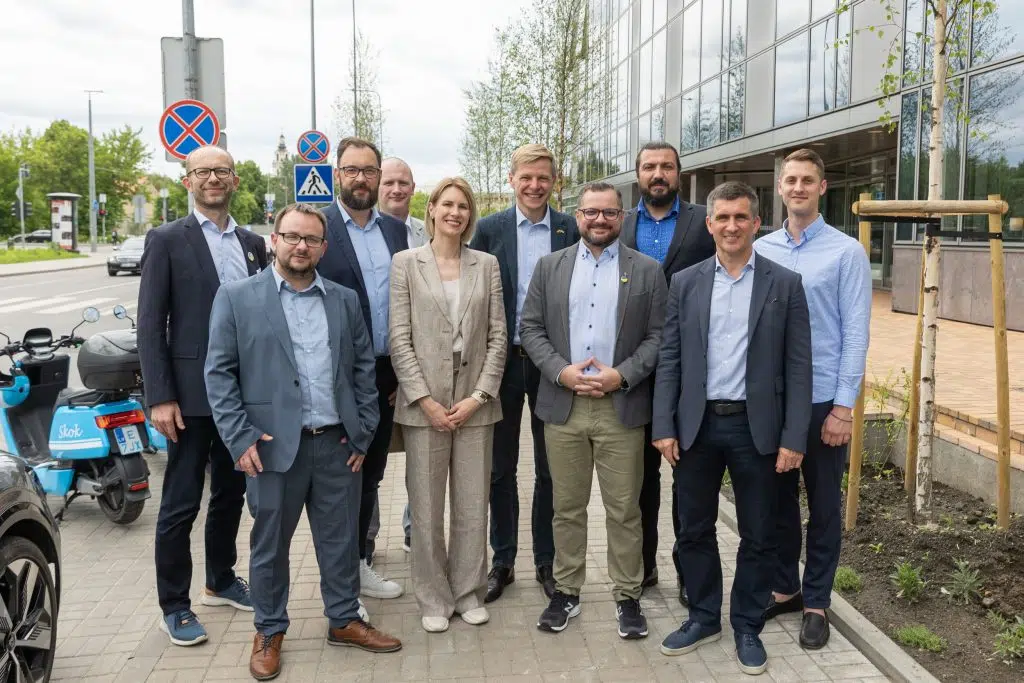 Vilnius suvienijo jegas su transporto dalijimosi imonemis – isteigtas mobilumo klasteris 2
