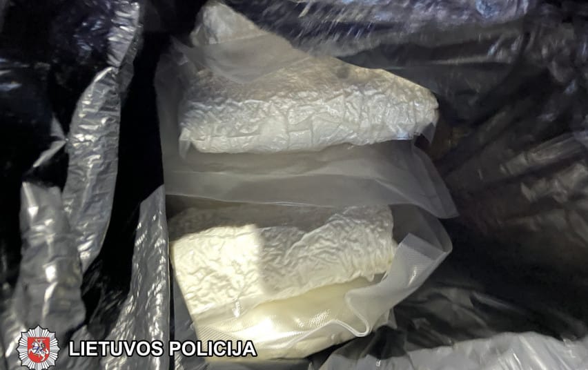 Vyro vairuojamame vilkike rasta kokaino už beveik milijoną eurų
