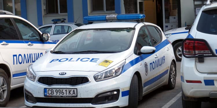 bulgarijos policijos pareigunu automobilis