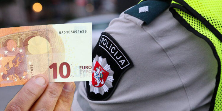 policijos pareigunas kysis 10 euru