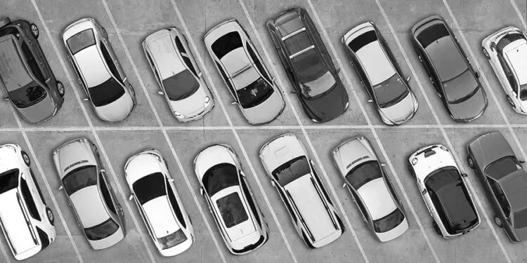 automobilio statmenas ir lygiagretus parkavimas