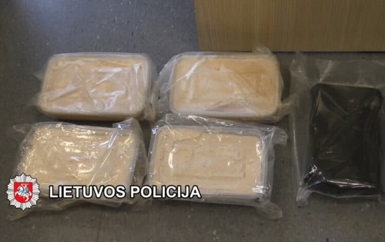 narkotines medziagos kontrabanda