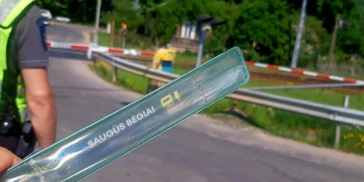 saugaus elgesio gelezinkelio pervazose kampanija
