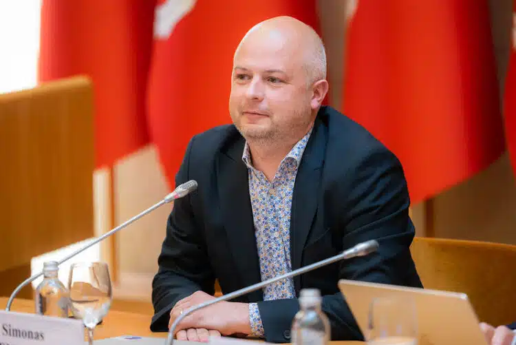 simonas gentvilas