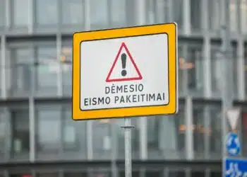 zenklas demesio eismo pakeitimai