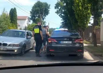 Pilietiški vilniečiai pranešė apie neblaivų vairuotoją, kuris į alkotesterį pripūtė virš 4 promilių