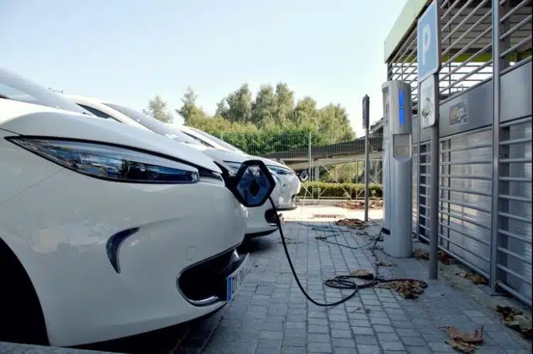 elektromobiliai elektromobiliu ikrovimo stotele