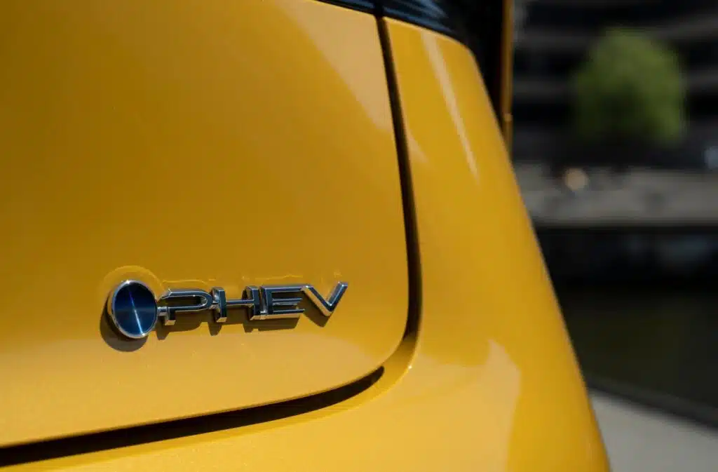phev naudoti hibridiniai automobiliai