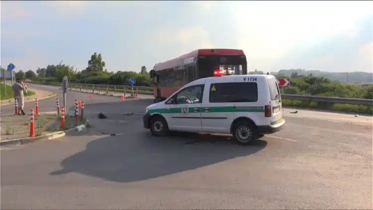 Avarija-Riešėje-žuvo-jaunas-su-autobusu-susidūręs-motociklo-vairuotojas
