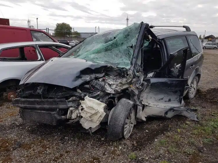 ford galaxy eismo ivykis