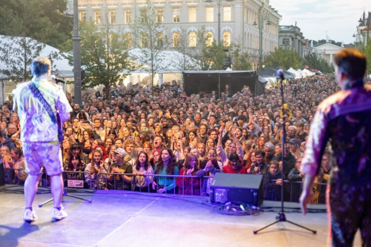 sostines dienos minia zmoniu vilnius