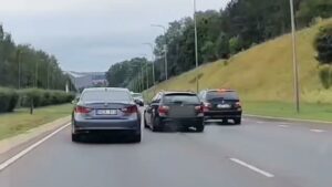 BMW vairavimo ypatumai Vilniuje, Geležinio vilko gatvėje