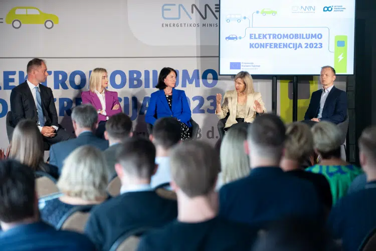 elektromobilumo konferencija 2023
