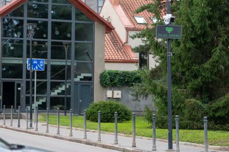 mazos emisijos zona zalias kaunas