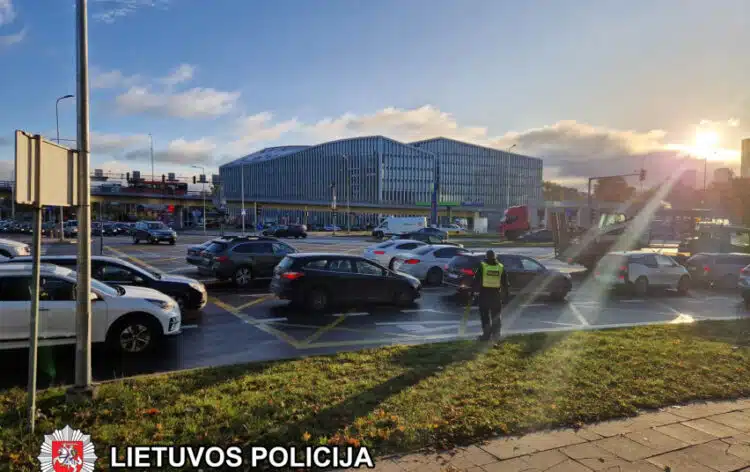 policijos pareigunas ket pazeidimas reidas