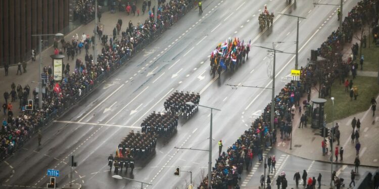lietuvos kariuomenes paradas konstitucijos prospektas vilnius