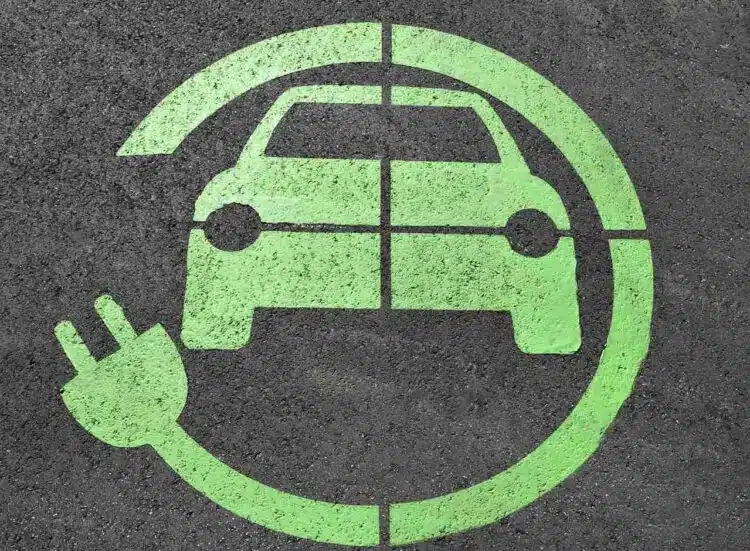 ar elektromobiliai yra ekologiski