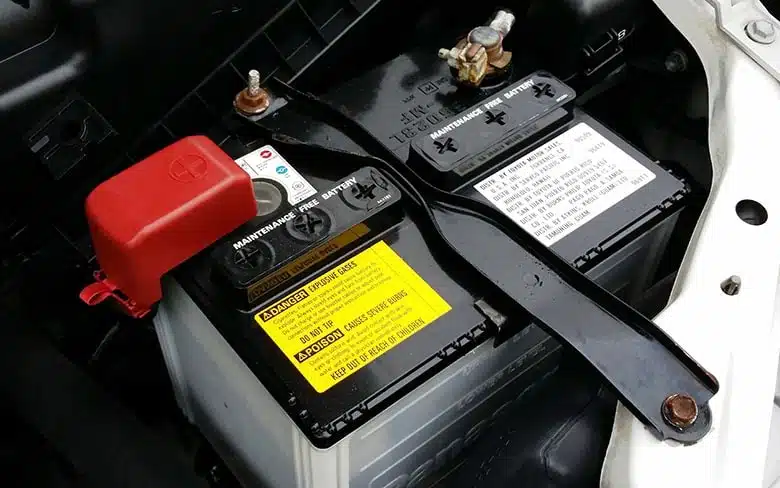 automobilio akumuliatorius