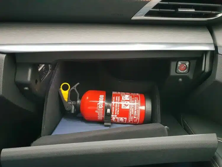 automobilio gesintuvas