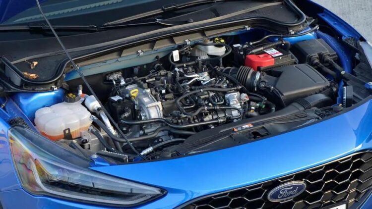ford focus automobilis variklis