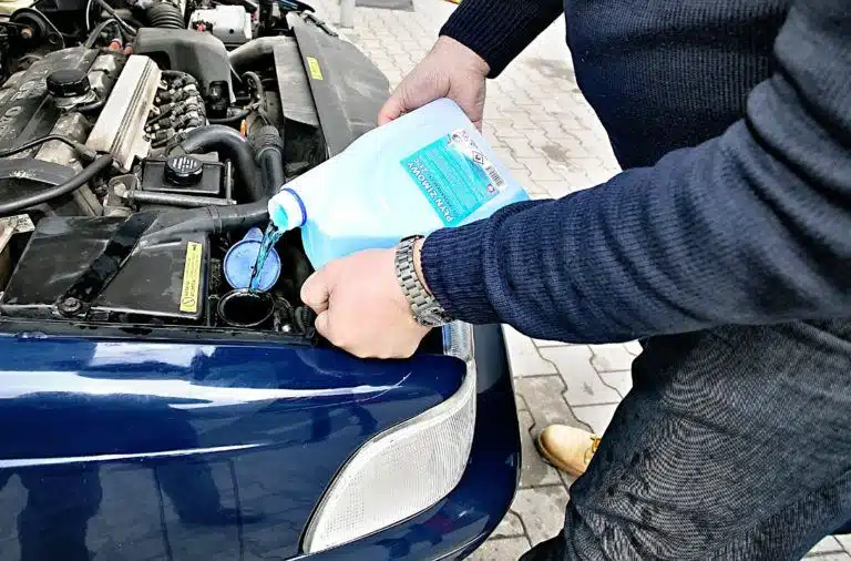 langu skyscio ppuodelis su kavos pupelemis nemalonaus kvapo salinimui automobilyjeapildymas
