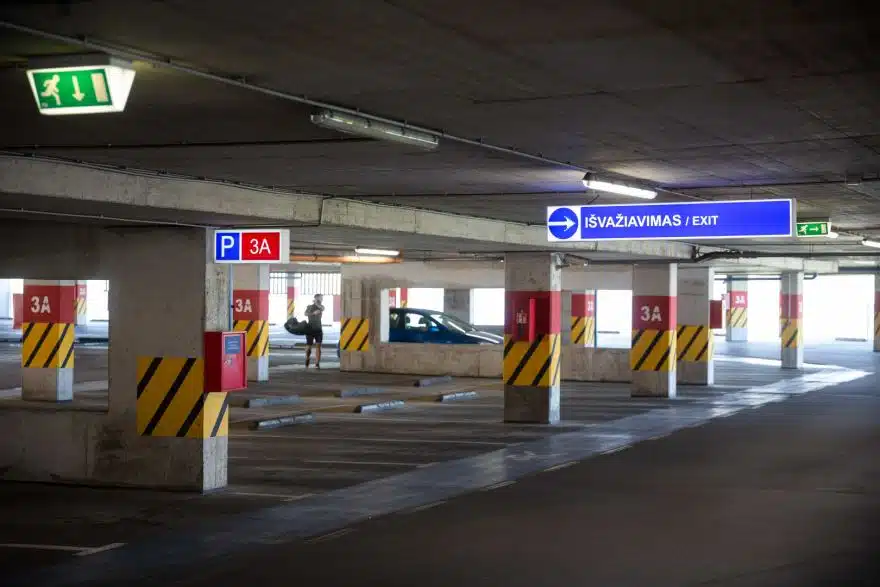 pc ozas automobiliu stovejimo aikstele