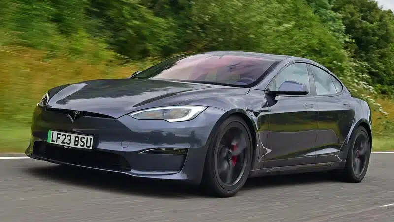 tesla model s plaid