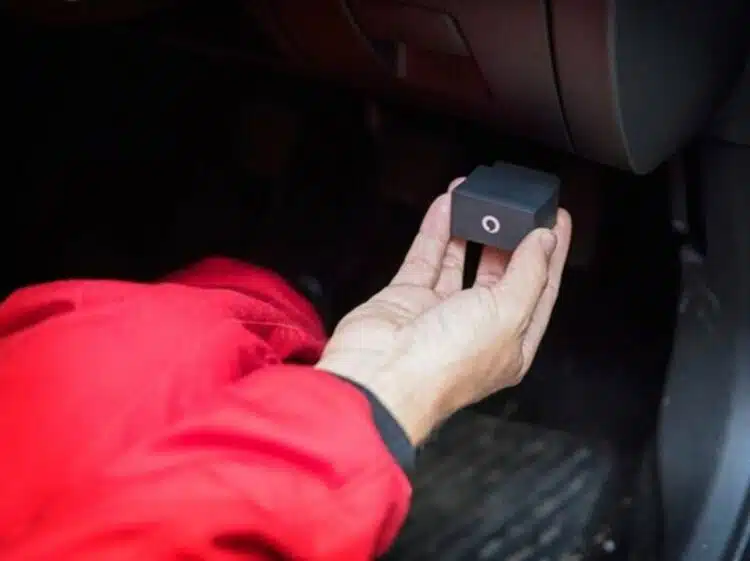 automobilio juodojo deze