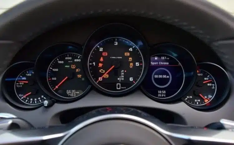 automobilio prietaisu skydelis ecu