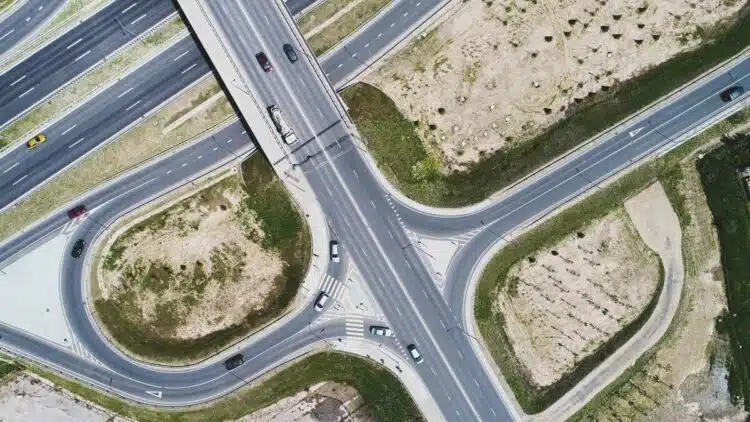 kelias viadukas tiltas