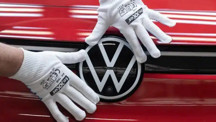 volkswagen logotipas
