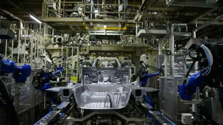 automobiliu gamykla