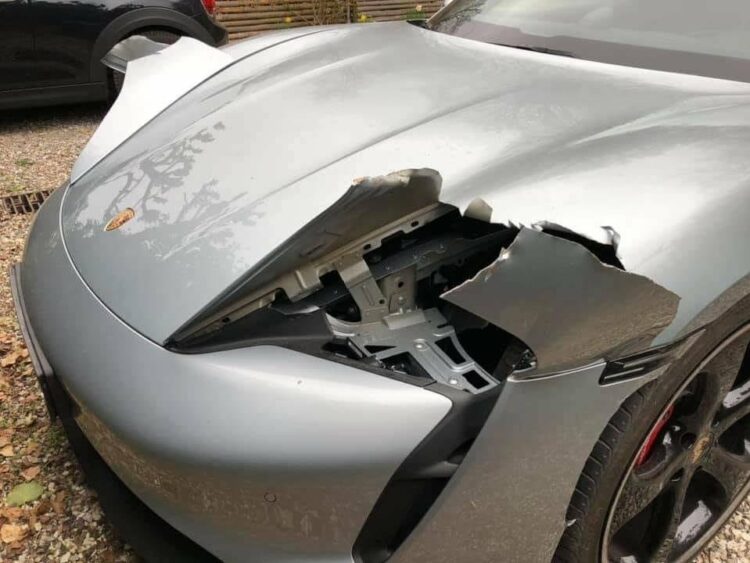 pavogti priekiniai porsche zibintai