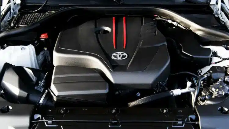 toyota vidaus degimo variklis