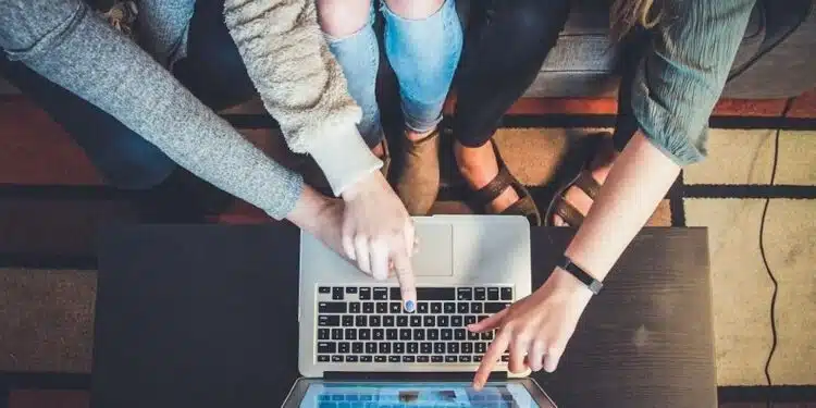 Į ką reikia atkreipti dėmesį renkantis padangas internetu