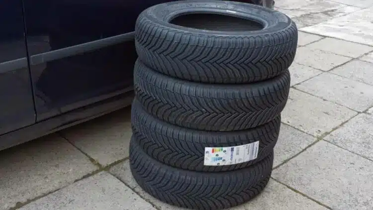 naujos automobilio padangos