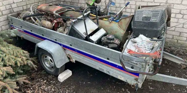 priekaba su vogtais daiktais