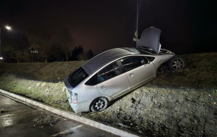 toyota prius eismo ivykis