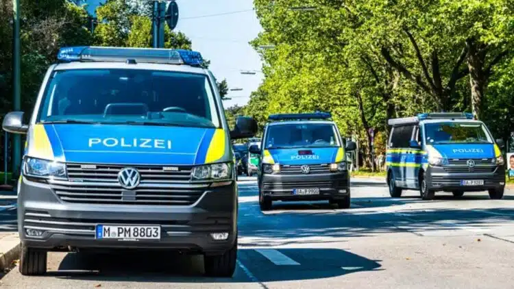 vokietijos policijos tarnybiniai automobiliai
