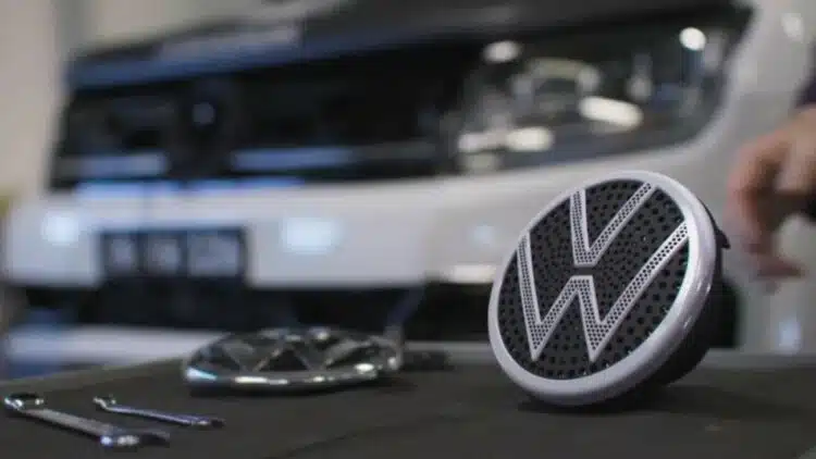 volkswagen radaras roobadge