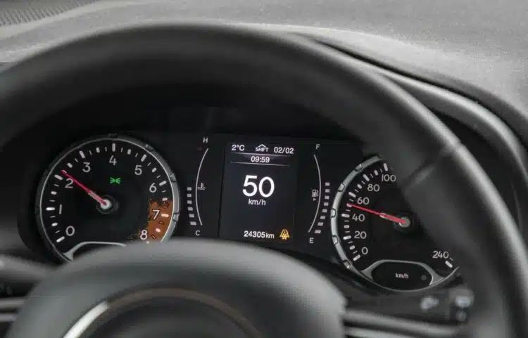 automobilio prietaisu skydelis benzino taupymas degalu taupymas