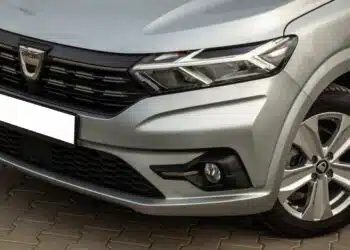 dacia sandero automobilis