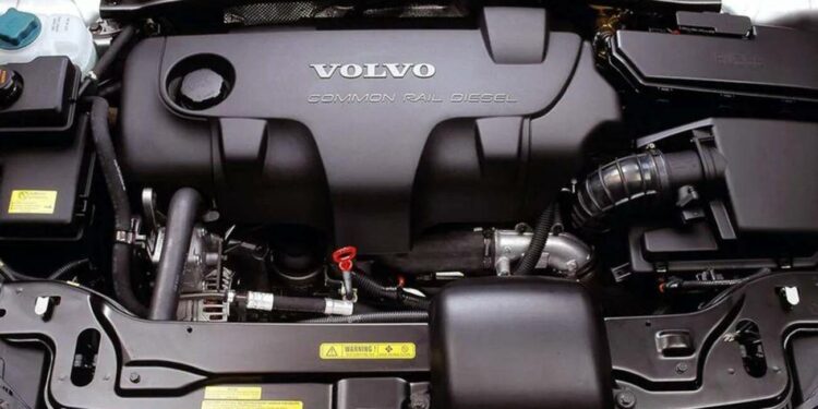 Dyzelinis 2.4 Volvo vidaus degimo variklis